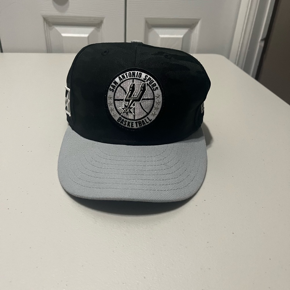San Antonio spurs snap back hat